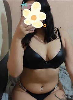 Rashmi,Real meet - escort in Makati City Photo 5 of 5