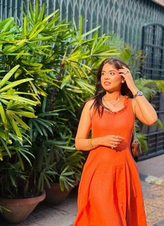 Rashmika - escort in Chennai Photo 2 of 3