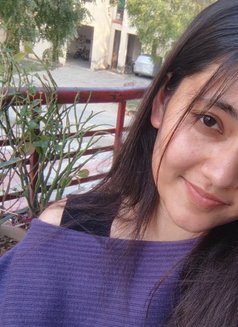 Rashmika - escort in Navi Mumbai Photo 3 of 3