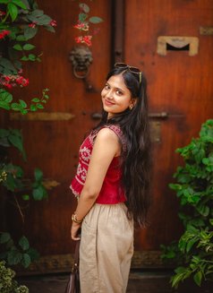 Rashmika - escort in New Delhi Photo 1 of 4