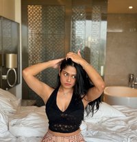 Rashmika - puta in Pondicherry