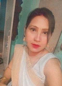 Rashmit ( Real Meet & Cam Show) - puta in Bangalore Photo 3 of 7