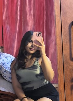 Rashu - escort in Mumbai Photo 3 of 4