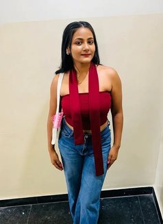 Rashu - escort in Hyderabad Photo 7 of 8