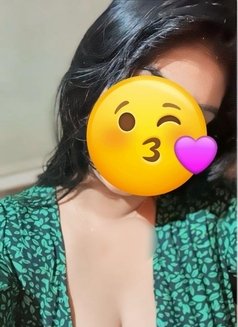 Rasika Real meet &cam (GFE) - escort in Mumbai Photo 5 of 6