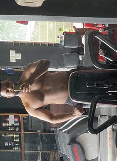 Rasika - Male escort in Colombo Photo 1 of 2