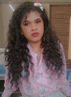 Rathi - Transsexual escort in Chennai Photo 7 of 7