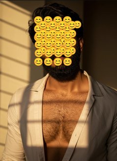 Rathod - Acompañantes masculino in Bhopal Photo 1 of 2