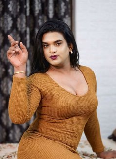 Ratika - Acompañantes transexual in Bangalore Photo 4 of 8