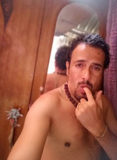 Ratnagiri playboy - Male escort in Ratnagiri Photo 10 of 10