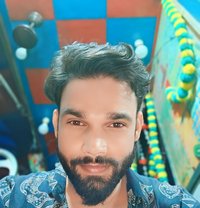 Raushan - Acompañantes masculino in New Delhi