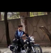 Raushan - Acompañantes masculino in New Delhi
