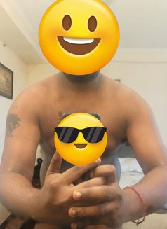 Ravananan - Acompañantes masculino in Chennai Photo 2 of 3