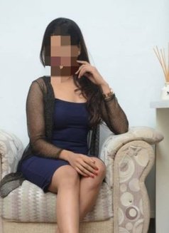 Raveena New Girl - escort in Colombo Photo 3 of 4