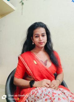 Raveena Post-op(Pussy Girl) - Transsexual escort in Hyderabad Photo 5 of 6