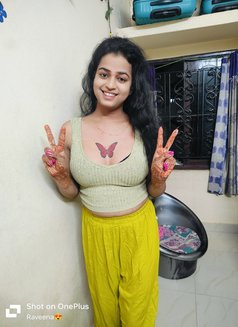 Raveena Post-op(Pussy Girl) - Transsexual escort in Hyderabad Photo 6 of 6