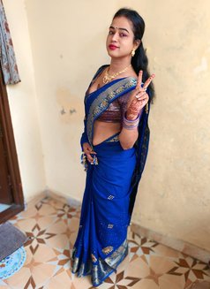 Raveena post-op - Transsexual escort in Hyderabad Photo 11 of 15