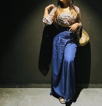 Raveesha - escort in Colombo