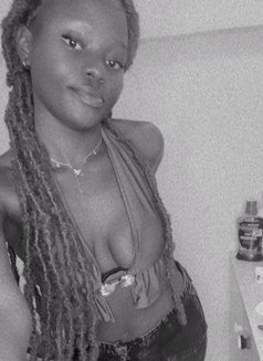  Raven - escort in Nairobi Photo 4 of 6