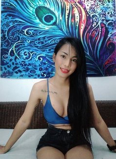 RavenLuxxé - Transsexual escort in Angeles City Photo 13 of 14