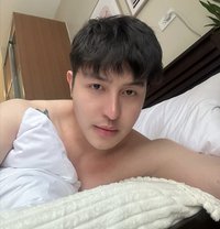 Ravennnn - Male escort in Hong Kong