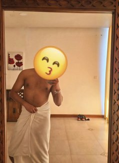 Ravi Boi - Male escort in Colombo Photo 1 of 2
