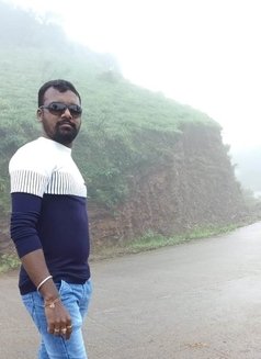 Ravi - Male escort in Bangalore Photo 2 of 4