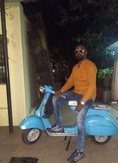 Ravi - Male escort in Bangalore Photo 1 of 3