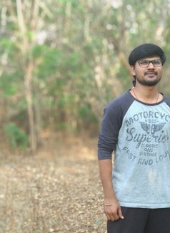 Ravi - Male adult performer in Hyderabad Photo 1 of 2