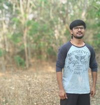 Ravi - Male adult performer in Hyderabad