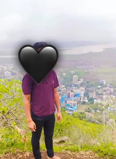 Ravi - Male escort in Varanasi Photo 2 of 3