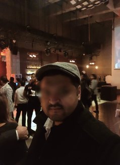 Ravi Mature Gentleman - Male escort in Bangalore Photo 3 of 4