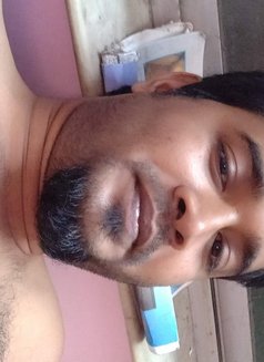 Ravi Palai - Acompañantes masculino in Kolkata Photo 4 of 9