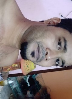 Ravi Palai - Acompañantes masculino in Kolkata Photo 7 of 9
