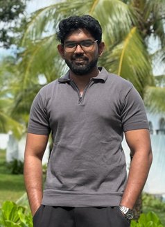 Ravi T - masseur in Bangalore Photo 5 of 5