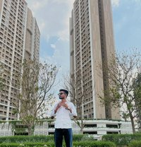 Ravi Tiwari - Male adult performer in Ahmedabad