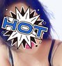 Ravina - escort in Mumbai Photo 1 of 4