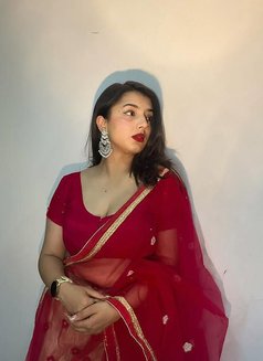 Ravina Tamil Terium College Girls 24×7 - escort in Chennai Photo 1 of 4