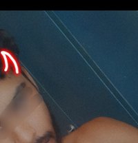 Ravindu Punsara - Male escort in Colombo