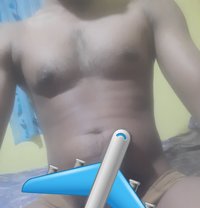 Ravindu Punsara - Male escort in Colombo