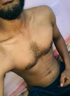 Ravindu Punsara - Male escort in Colombo Photo 11 of 14