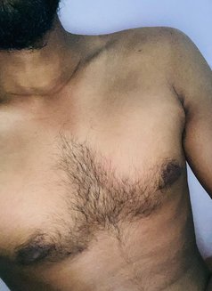 Ravindu Punsara - Male escort in Colombo Photo 12 of 14