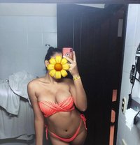 Ravini Camshow Only - escort in Colombo