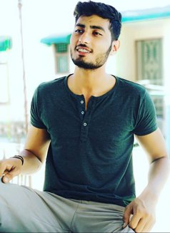 Raviraj - Male escort in Candolim, Goa Photo 3 of 3