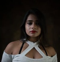 Ravya - escort in Surat Photo 1 of 4