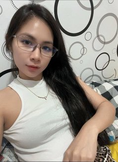 Raw naughty PUSSY going to you - escort in Singapore Photo 6 of 7