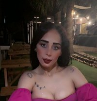 Rawan Bibi - puta in Beirut