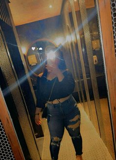 Rawan - escort in Al Manama Photo 3 of 4