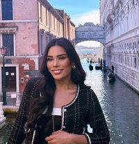 Rawi Bangkok - Transsexual escort in Bangkok