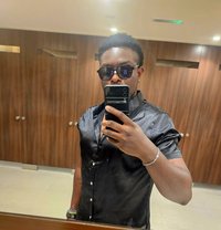 Rawson - Male escort in Muscat